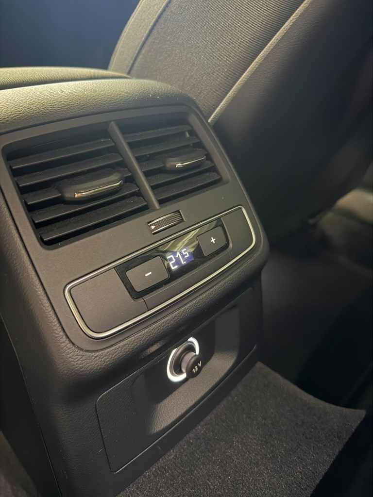 Foto 21 AUDI A4 35 TDI S LINE