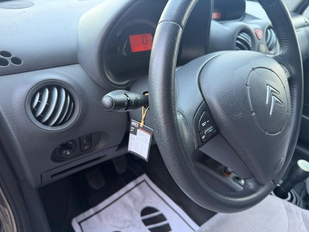 Foto 15 CITROËN C3 1.4 HD