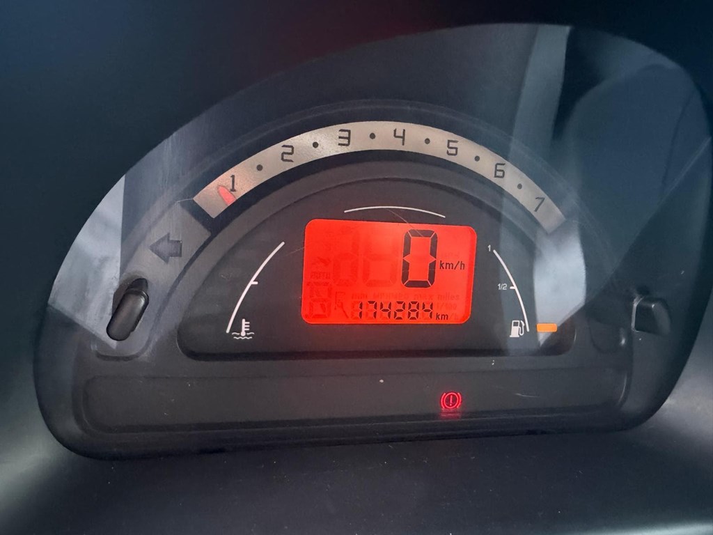 Foto 17 CITROËN C3 1.4 HD