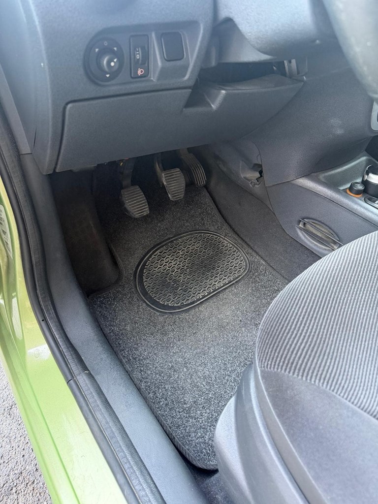 Foto 14 CITROËN C3 1.4 HDI