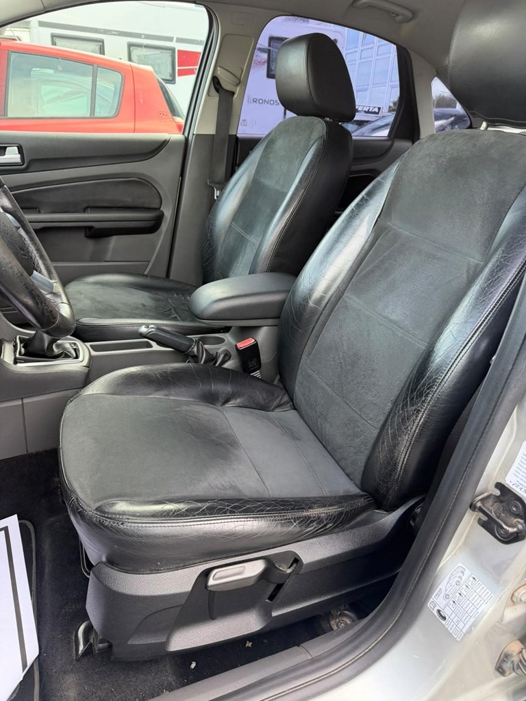 Foto 14 FORD FOCUS 1.8 TDCI 