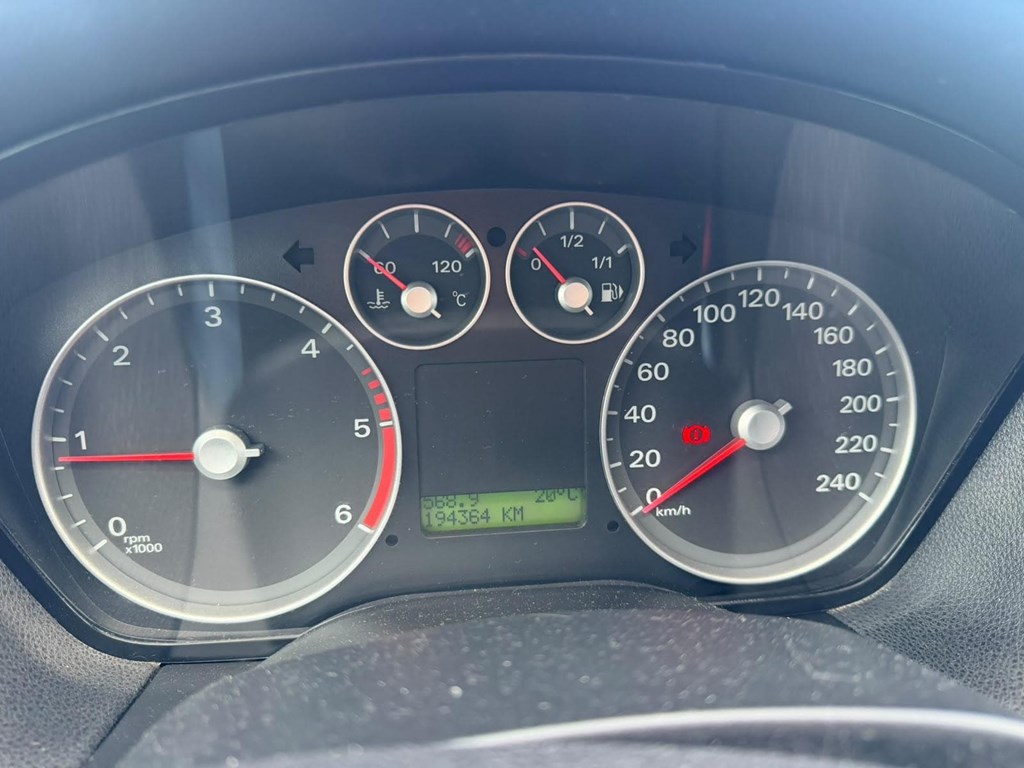 Foto 19 FORD FOCUS 1.8 TDCI 