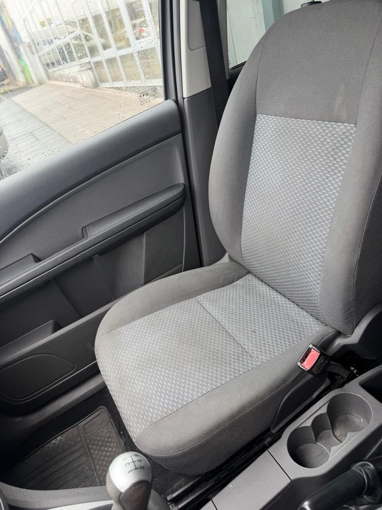 Foto 13 FORD FOCUS C-MAX 1.6 TDCI
