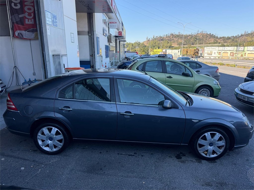 Foto 11 Ford Mondeo Titanium
