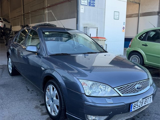 Ford Mondeo Titanium