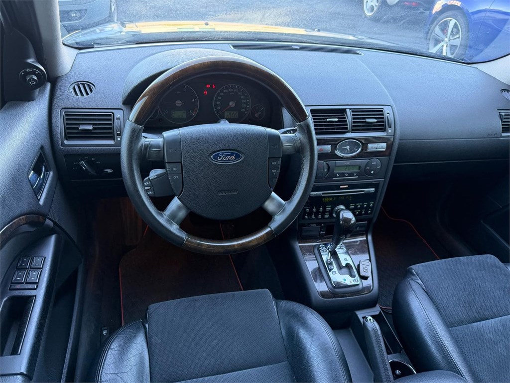 Foto 7 Ford Mondeo Titanium
