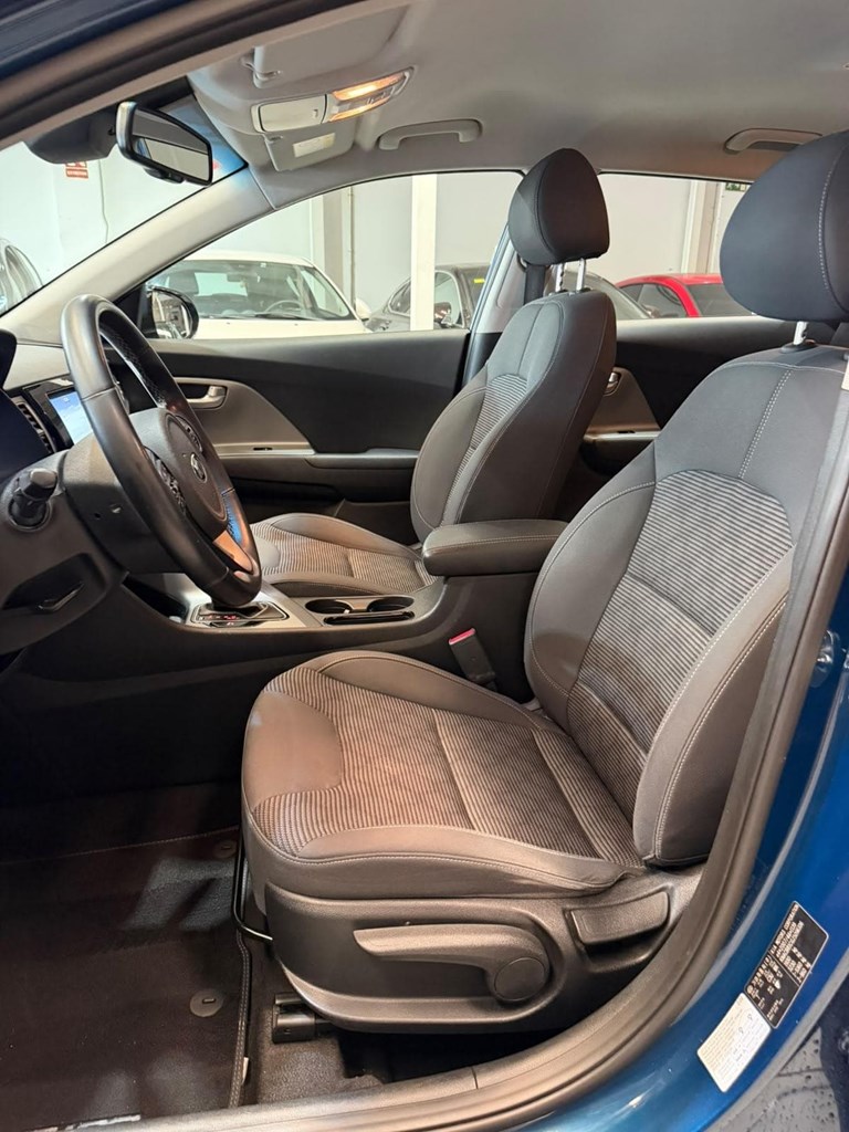 Foto 15 KIA NIRO HÍBRIDO 141 CV · AUTOMÁTICO · 2018