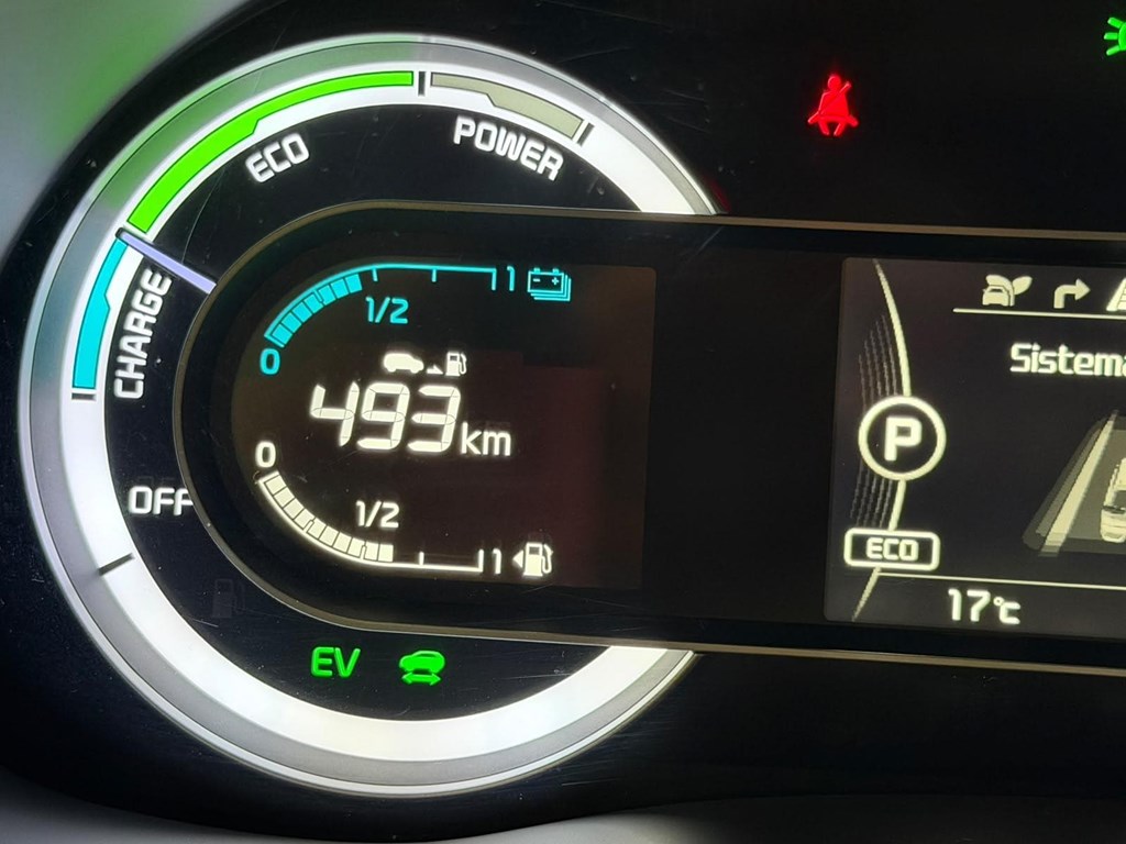 Foto 23 KIA NIRO HÍBRIDO 141 CV · AUTOMÁTICO · 2018