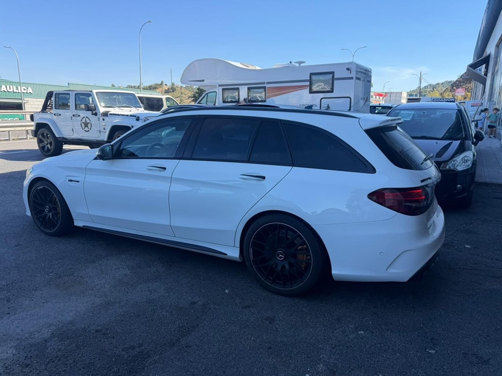 Foto 7 MERCEDES AMG C63 ESTATE EDITION 