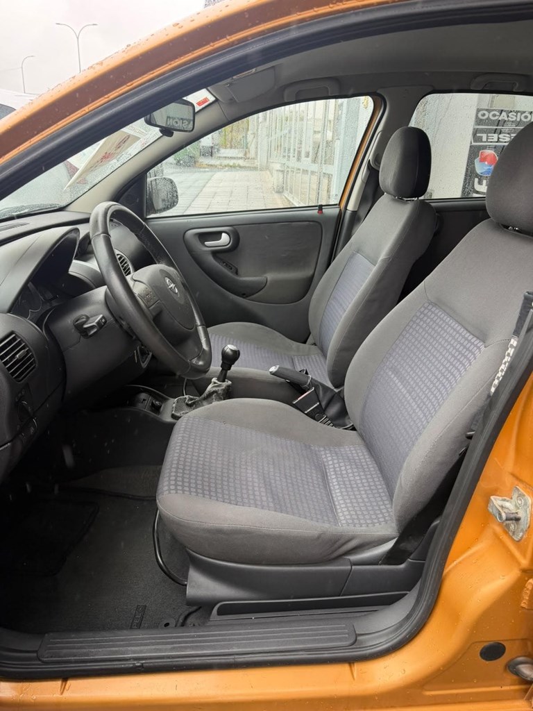 Foto 15 OPEL CORSA 1.7 DTI