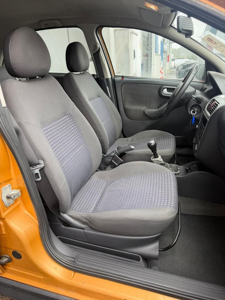 Foto 16 OPEL CORSA 1.7 DTI