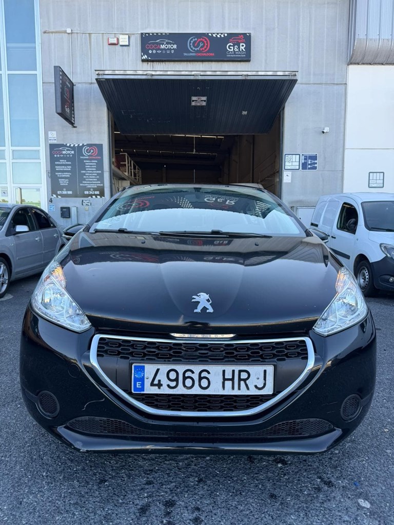 Foto 2 PEUGEOT 208 1.4 HDi ACTIVE 68 CV – 2013