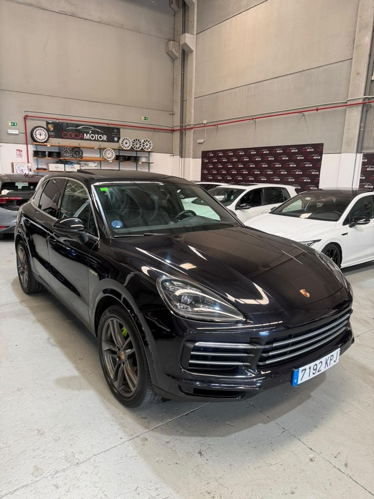 Foto 10 PORSCHE CAYENNE E-HYBRID 