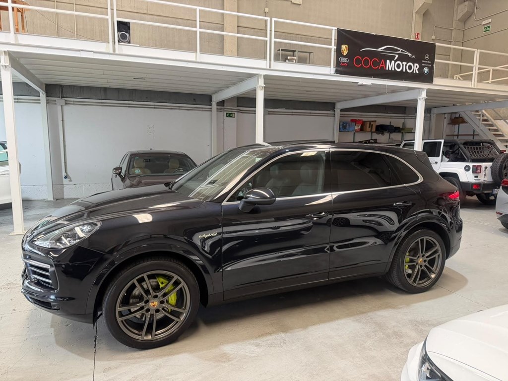 Foto 2 PORSCHE CAYENNE E-HYBRID 