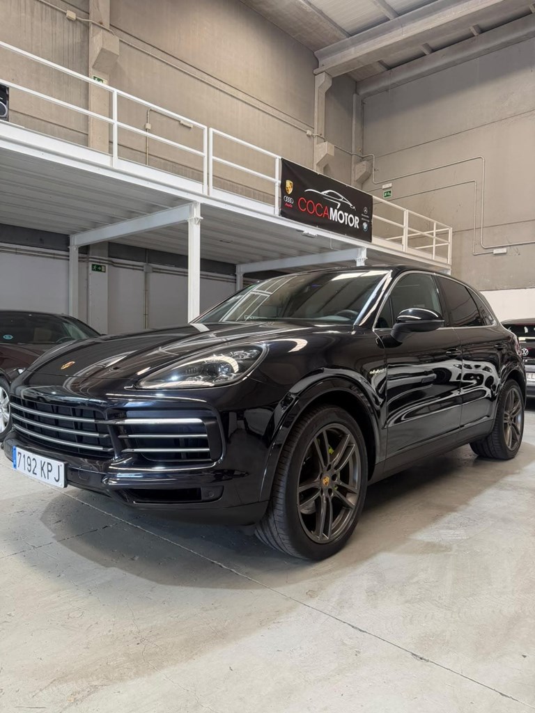 Foto 33 PORSCHE CAYENNE E-HYBRID 