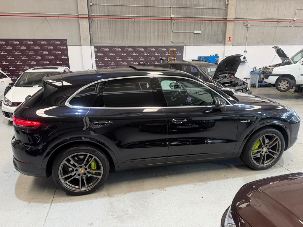Foto 8 PORSCHE CAYENNE E-HYBRID 