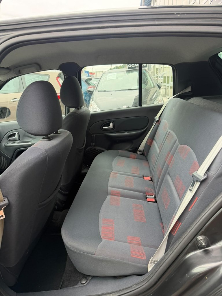 Foto 14 RENAUL CLIO 1.5 DCI