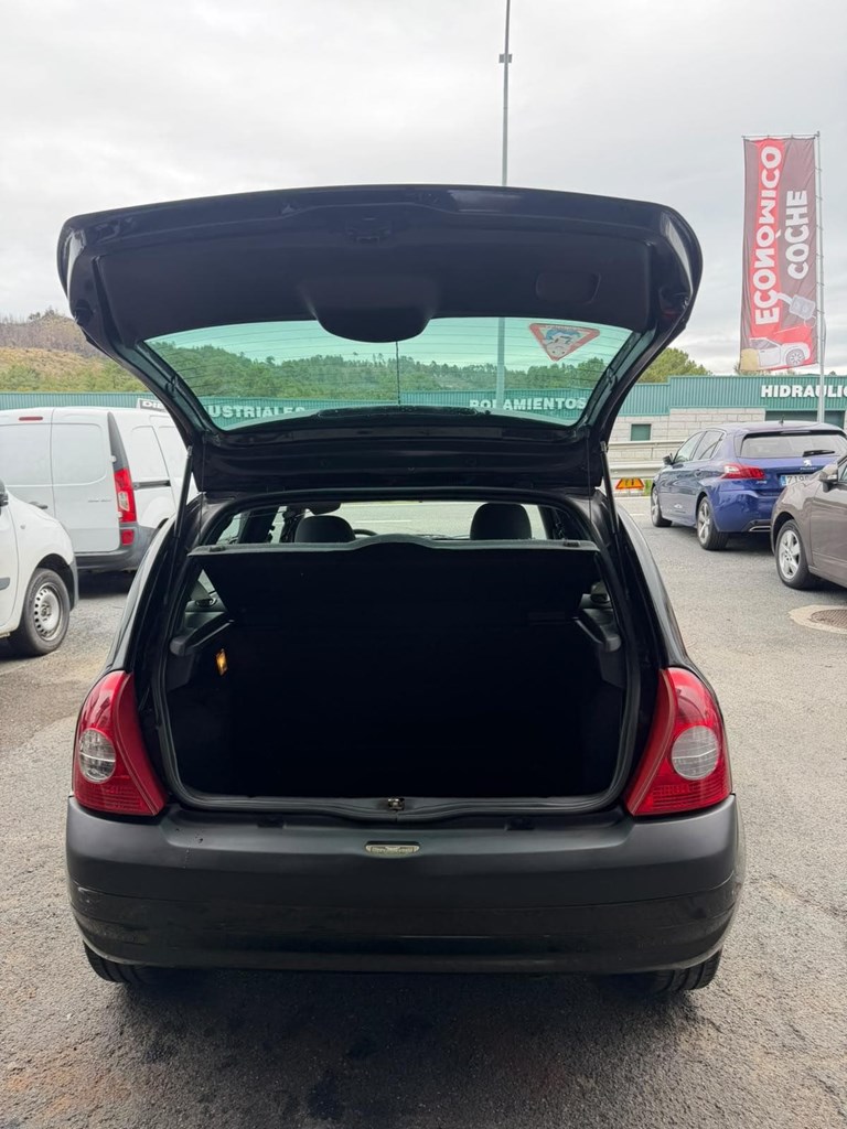 Foto 15 RENAUL CLIO 1.5 DCI