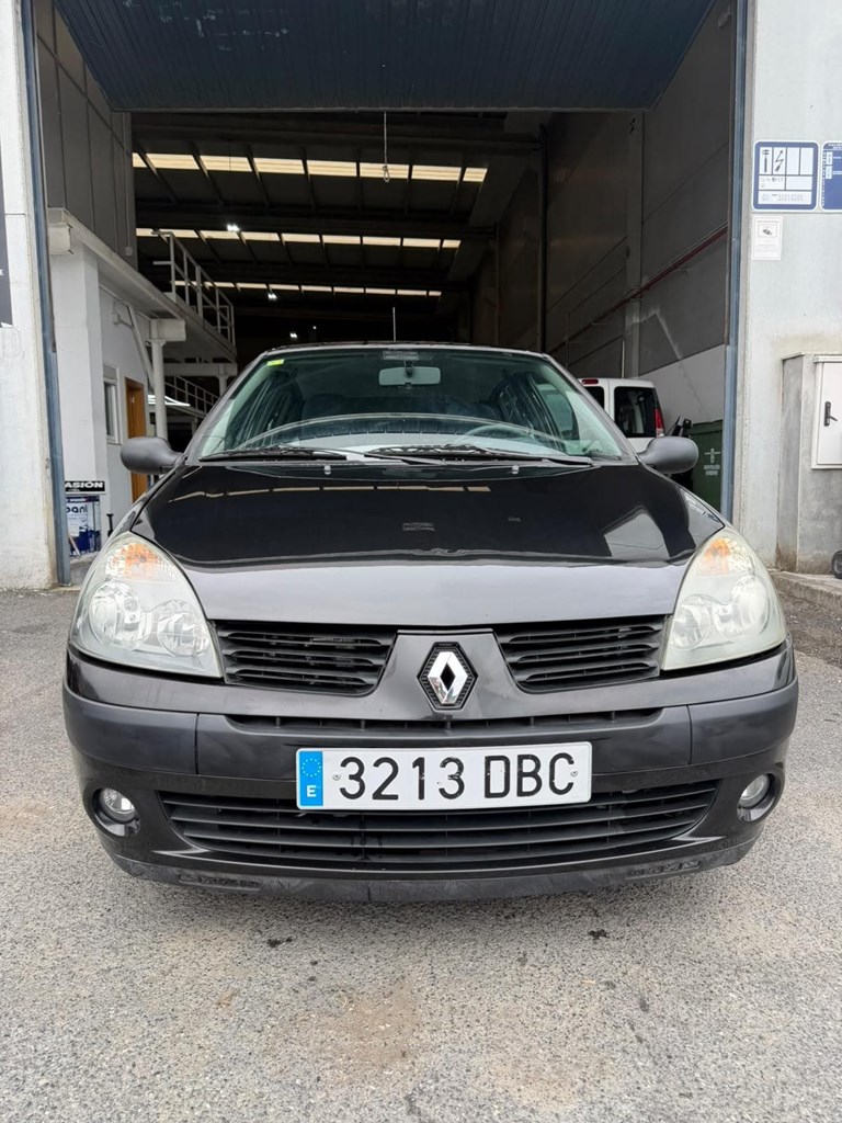 Foto 5 RENAUL CLIO 1.5 DCI