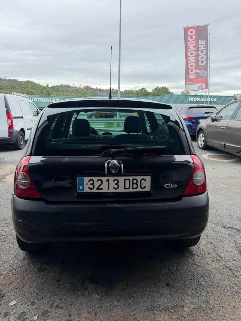 Foto 6 RENAUL CLIO 1.5 DCI