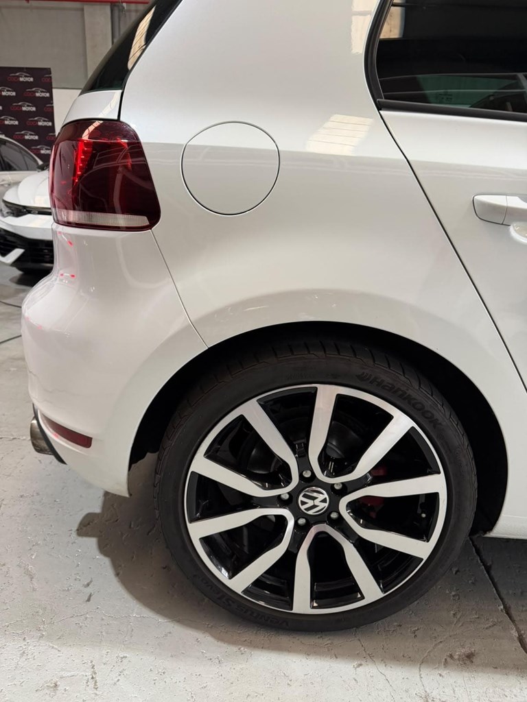 Foto 14 VOLKSWAGEN GOLF VI GTI C – 210 CV
