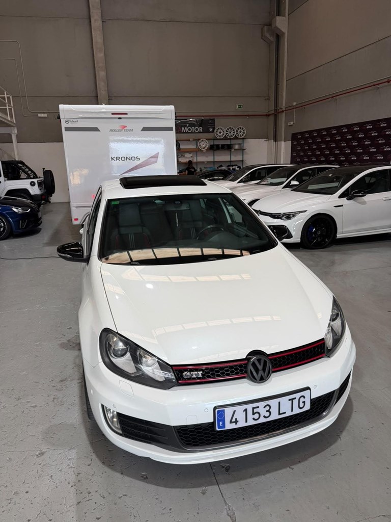 Foto 4 VOLKSWAGEN GOLF VI GTI C – 210 CV